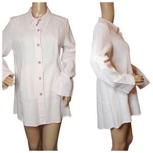 Simply Noelle linen tunic shacket with pockets.